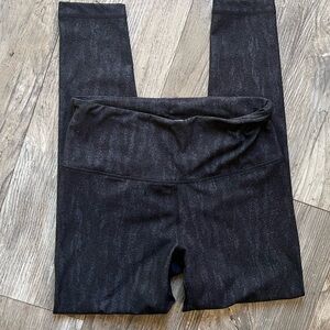 Kirkland Black Patterned Leggings